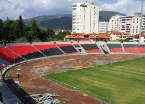 Elbasan-Arena-punimet-majtas