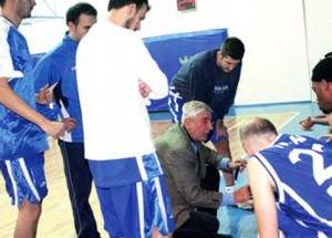 Basketboll-Meshkuj-Shoqata-Tirana-Avrami-pushim