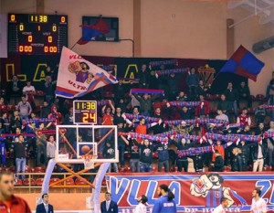 Basketboll-Meshkuj-Vllaznia-tifozet