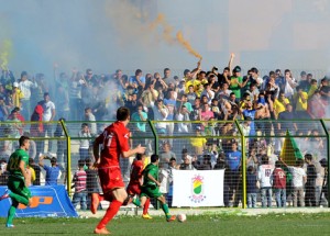 Lushnja-Partizani-2-0-atmosfere-inkadeshente-e-tifozeve-vendes