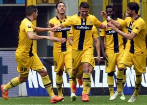 Andi-Lila-gol-Parma-2015