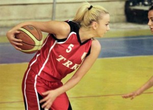 Basketboll-Femra-Elektra-Zykaj