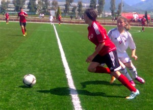 Futboll-Femra-Kombetarja-U-19-Kombetarja-A-miqesore-2015