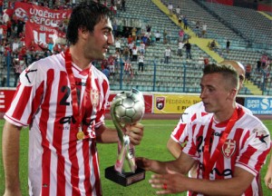 Skenderbeu-Sefa-Berisha-trofeu