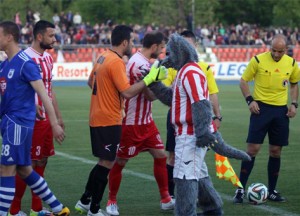 Skenderbeu-Teuta-4-2-handshake-2015-ujku