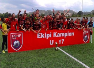 U-17-Flamurtari-kampion-2015