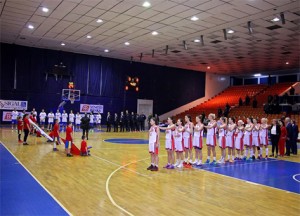 Basketboll-Femra-Shqiperi-Itali-40-86-himnet-2016