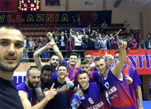 Basketboll-Meshkuj-Vllaznia-ekip-2016-selfie