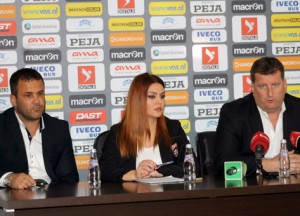 Futboll-Femra-Grima-Jona-Sinani-konference-2016