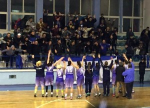 Basketboll-Femra-Tirana-tifozet-Fahrie-Hoti-2016