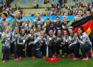 Gjermania-futboll-femra-medaljet